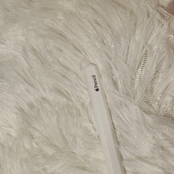 2nd generation Apple Pencil - Picture 2 of 3